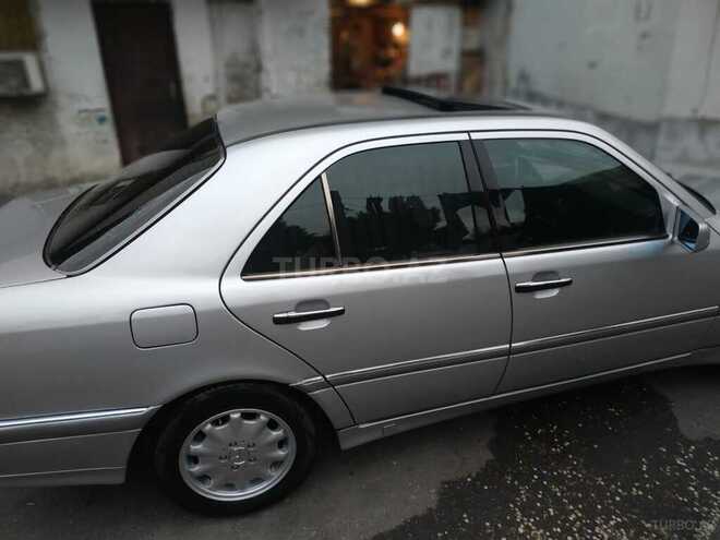 Mercedes C 240 1998, 258,000 km - 2.4 л - Bakı