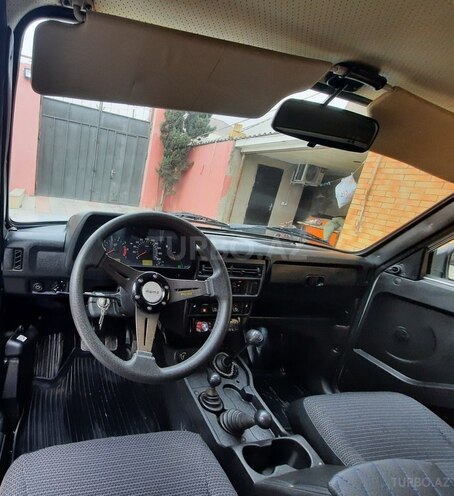 LADA (VAZ) Niva 2015, 100,200 km - 1.7 л - Sumqayıt