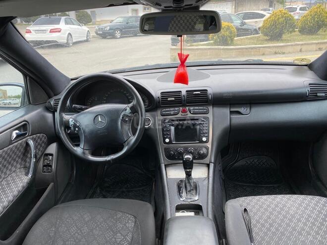 Mercedes C 270 2001, 353,500 km - 2.7 л - Sumqayıt