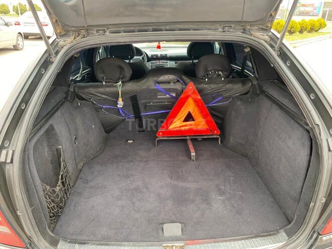 Mercedes C 270 2001, 353,500 km - 2.7 л - Sumqayıt