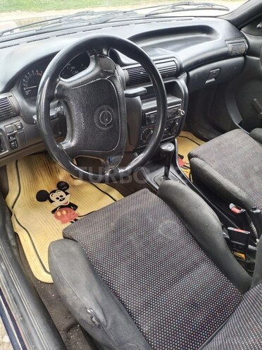 Opel Astra 1994, 255,555 km - 2.0 l - Quba