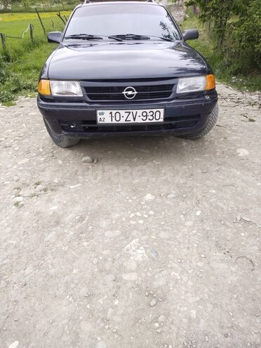 Opel Astra 1994, 255,555 km - 2.0 l - Quba