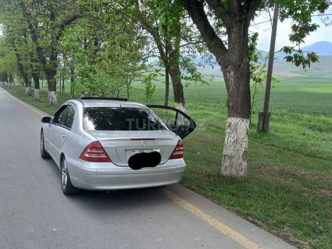 Mercedes C 240 2002, 280,000 km - 2.4 l - Bakı