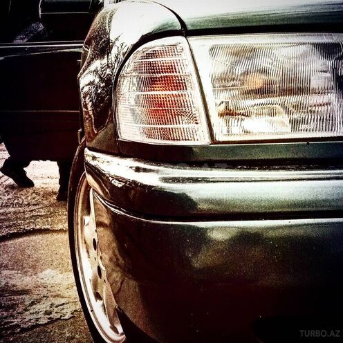 Mercedes C 180 1994, 162,000 km - 1.8 l - Qax
