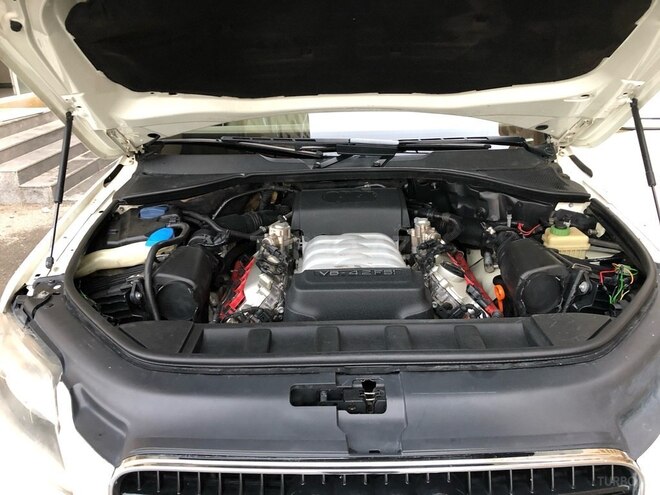 Audi Q7 2007, 183,253 km - 4.2 l - Bakı