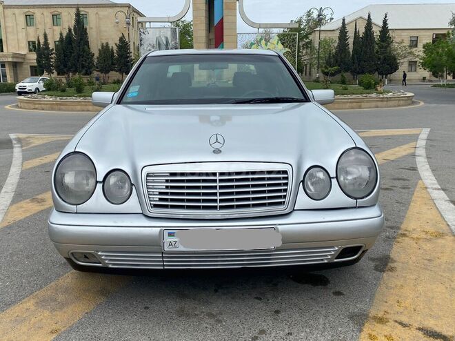 Mercedes E 200 1999, 244,789 km - 2.0 l - Bakı