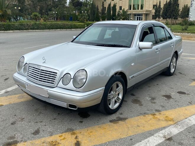 Mercedes E 200 1999, 244,789 km - 2.0 l - Bakı