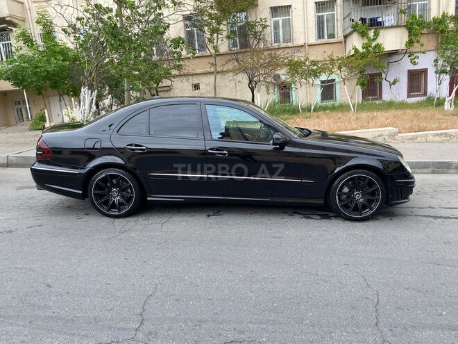 Mercedes E 350 2005, 245,000 km - 3.5 l - Bakı