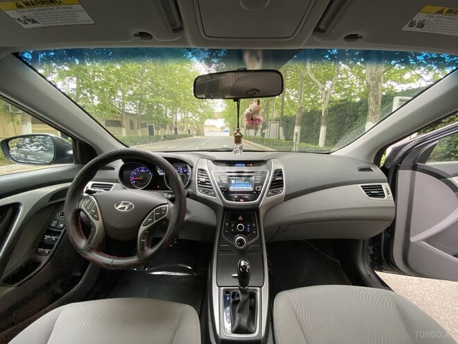 Hyundai Elantra 2015, 118,800 km - 1.8 l - Bakı