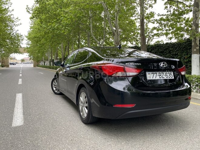Hyundai Elantra 2015, 118,800 km - 1.8 l - Bakı