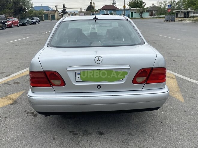 Mercedes E 230 2000, 343,000 km - 2.3 l - Xırdalan