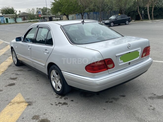 Mercedes E 230 2000, 343,000 km - 2.3 l - Xırdalan