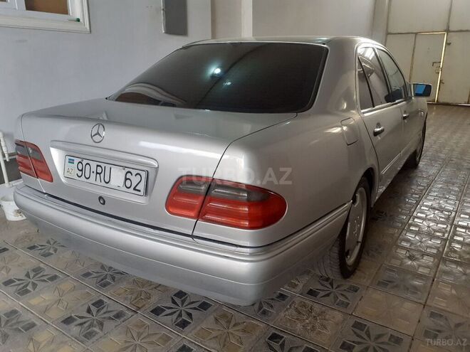 Mercedes E 200 1999, 412,000 km - 2.0 l - Gəncə