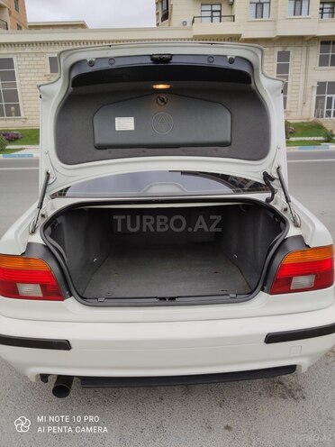 BMW 525 2002, 240,450 km - 2.5 л - Bakı