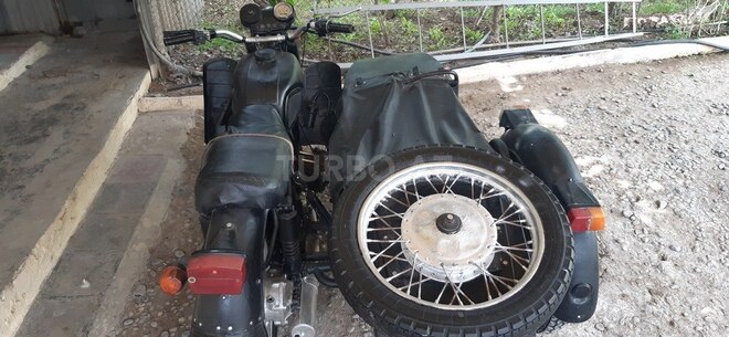 Dnepr K-750 1977, 20,000 km - 0.2 l - Saatlı