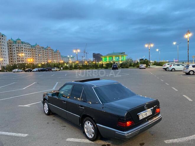Mercedes E 200 1992, 491,062 km - 2.0 l - Sumqayıt