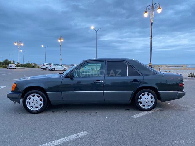 Mercedes E 200 1992, 491,062 km - 2.0 l - Sumqayıt