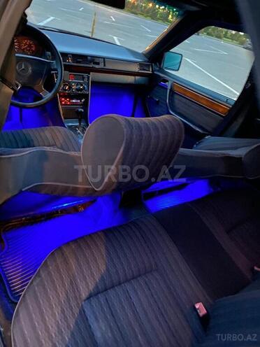 Mercedes E 200 1992, 491,062 km - 2.0 l - Sumqayıt