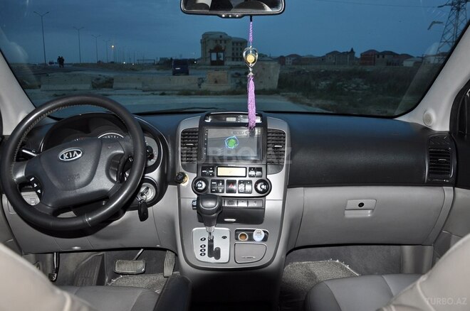 Kia Carnival 2011, 347,000 km - 2.7 l - Bakı