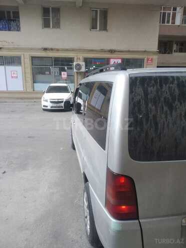 Mercedes Vito 2003, 526,000 km - 2.2 l - Qax