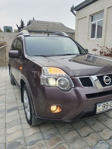 Nissan X-Trail 2013, 218,000 km - 2.5 l - Bakı