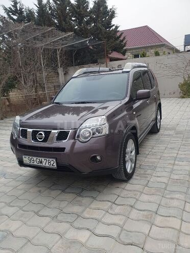Nissan X-Trail 2013, 218,000 km - 2.5 l - Bakı