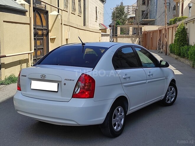 Hyundai Accent 2009, 230,000 km - 1.4 л - Bakı