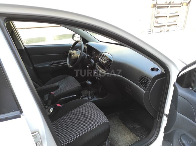 Hyundai Accent 2009, 230,000 km - 1.4 л - Bakı