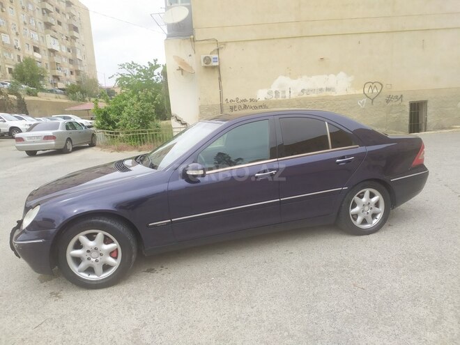 Mercedes C 240 2001, 317,000 km - 2.4 l - Bakı
