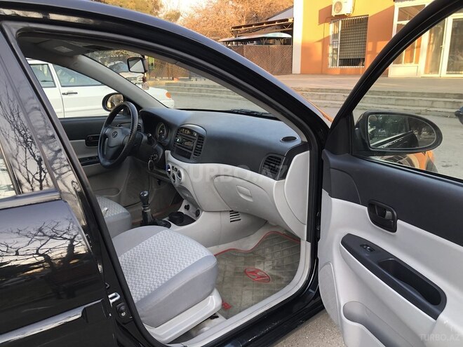 Hyundai Accent 2009, 149,800 km - 1.4 l - Sumqayıt