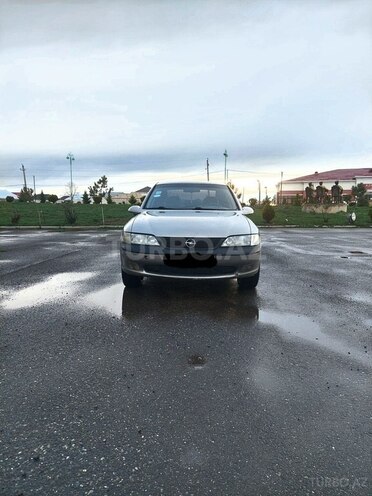 Opel Vectra 1996, 422,363 km - 1.8 l - Ağstafa