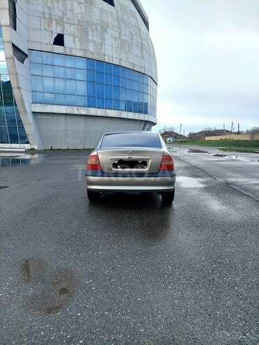 Opel Vectra 1996, 422,363 km - 1.8 l - Ağstafa