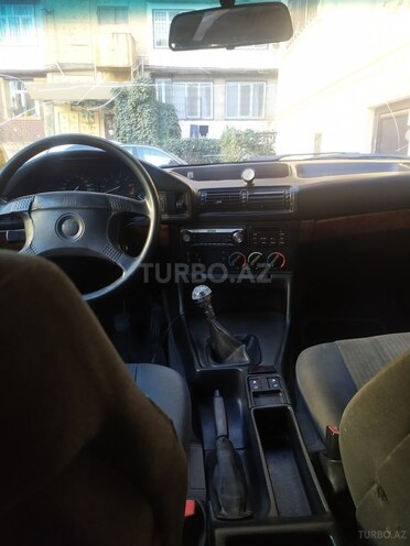 BMW 525 1993, 699,999 km - 2.5 l - Bakı