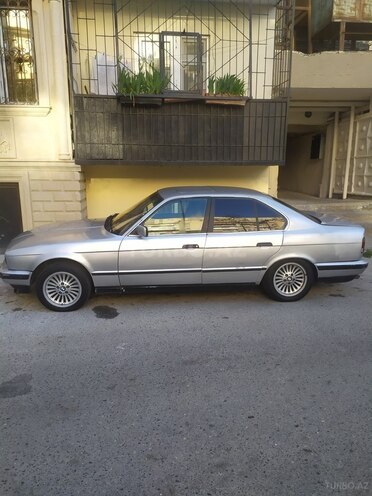 BMW 525 1993, 699,999 km - 2.5 l - Bakı