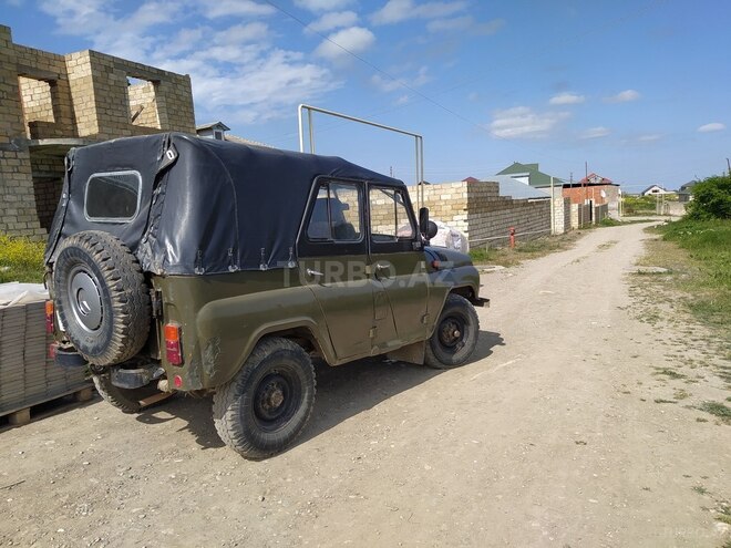 UAZ 31519 1990, 256,000 km - 2.4 л - Qusar