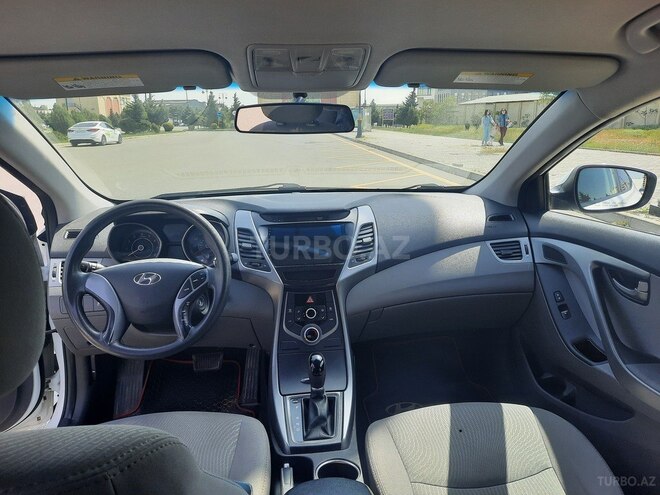 Hyundai Elantra 2015, 138,519 km - 1.8 l - Bakı