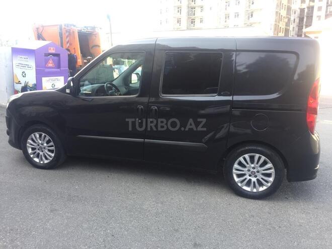 Fiat Doblo 2011, 380,000 km - 1.6 l - Bakı