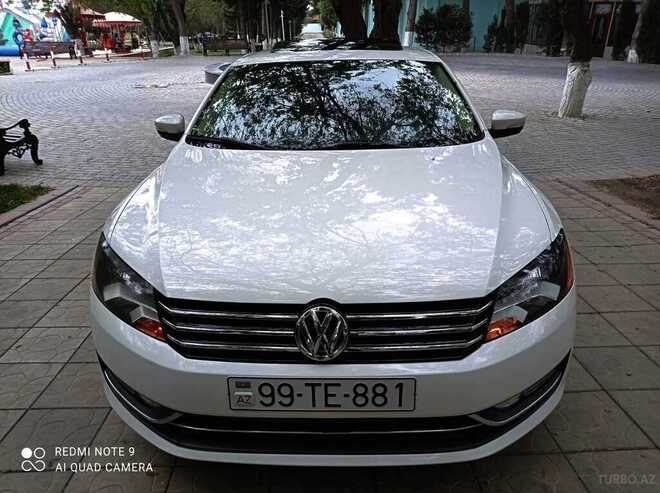 Volkswagen Passat 2015, 85,000 km - 1.8 л - Bakı