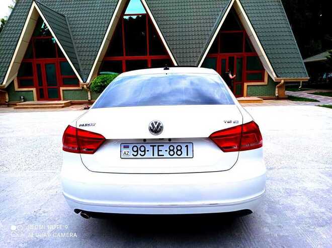 Volkswagen Passat 2015, 85,000 km - 1.8 л - Bakı