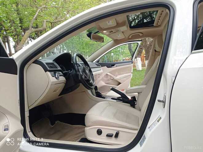 Volkswagen Passat 2015, 85,000 km - 1.8 л - Bakı