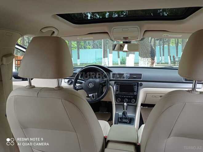 Volkswagen Passat 2015, 85,000 km - 1.8 л - Bakı