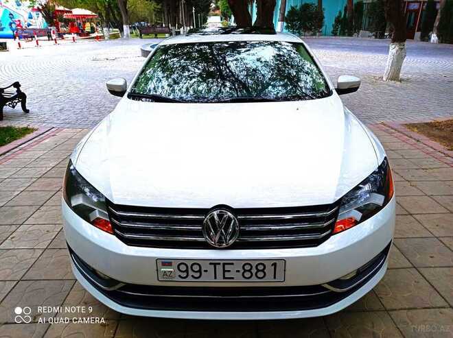 Volkswagen Passat 2015, 85,000 km - 1.8 л - Bakı