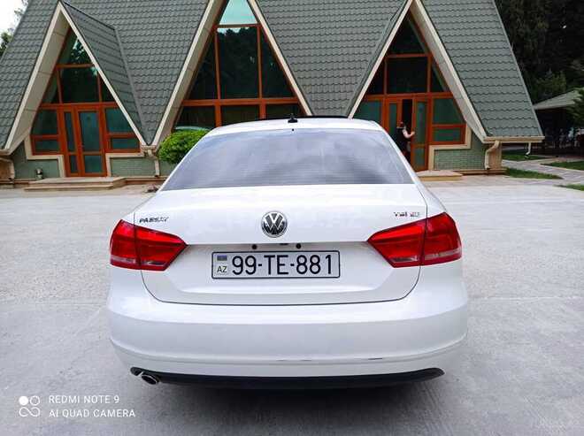 Volkswagen Passat 2015, 85,000 km - 1.8 л - Bakı