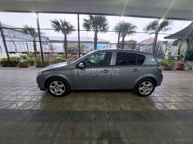 Opel Astra 2006, 245,000 km - 1.3 l - İmişli