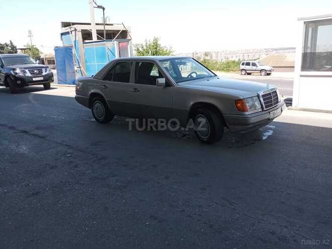Mercedes E 200 1992, 315,678 km - 2.0 л - Bakı