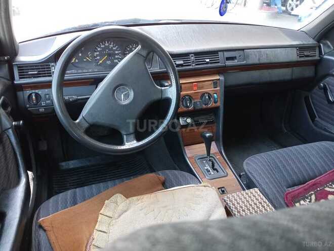 Mercedes E 200 1992, 315,678 km - 2.0 л - Bakı