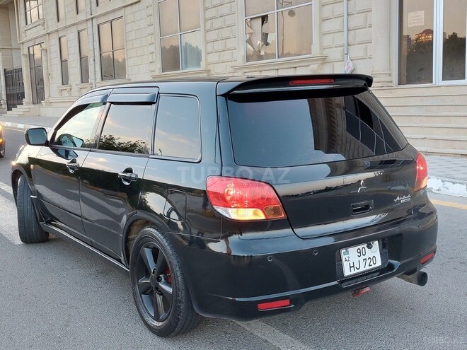 Mitsubishi Airtrek 2003, 247,000 km - 2.0 л - Bakı
