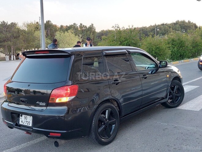Mitsubishi Airtrek 2003, 247,000 km - 2.0 л - Bakı