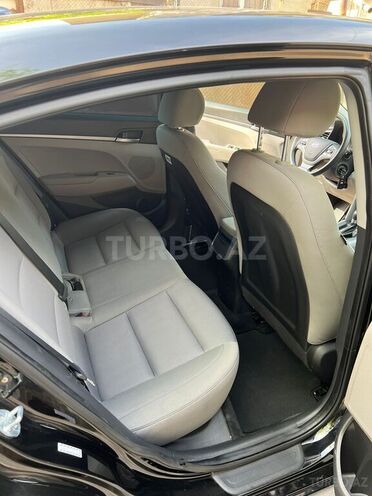 Hyundai Elantra 2017, 103,000 km - 2.0 l - Bakı