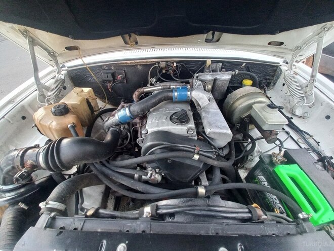 GAZ 31105 2006, 200,000 km - 2.5 l - İsmayıllı